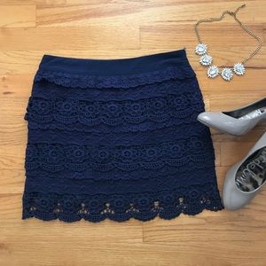 Francesca’s navy mini skirt size small